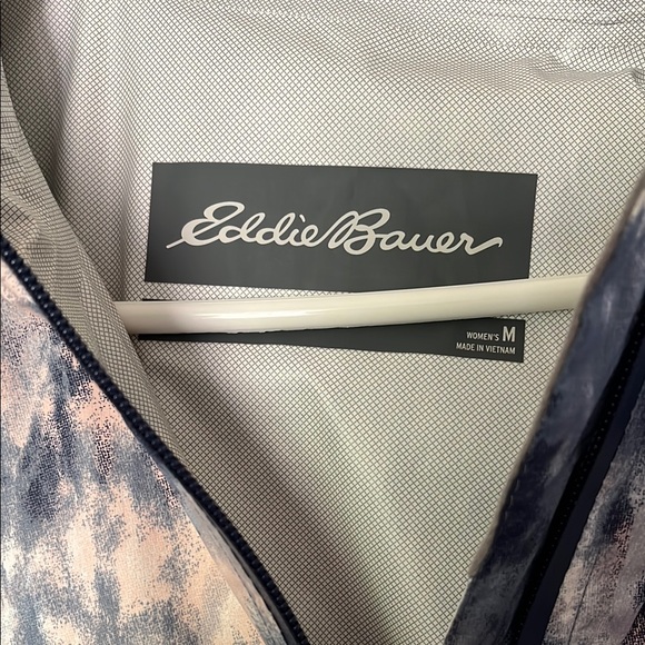 Eddie Bauer Blue and Pink Runner’s Rain Jacket (NWT) - Picture 3 of 9